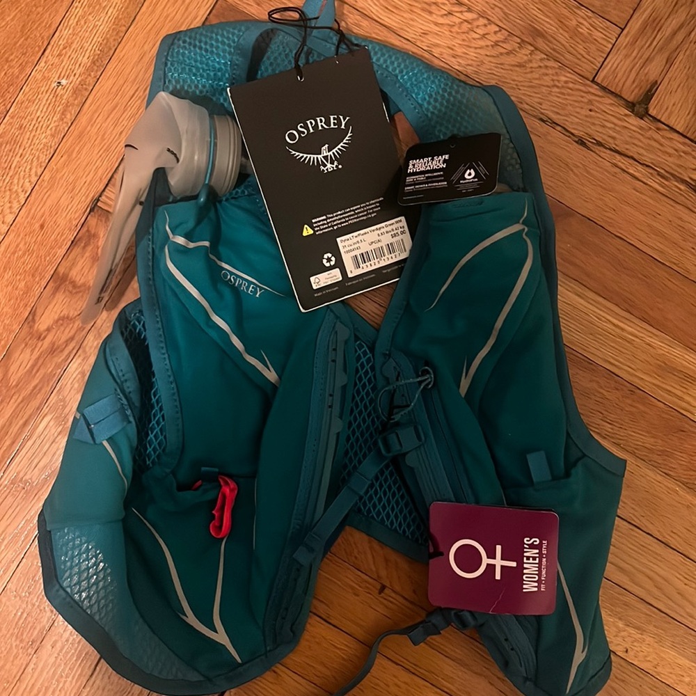 Brand new hydration vest
